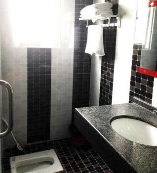 Liuzhou Jinqiao Business Hotel Dış mekan fotoğraf